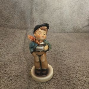 Men’s Classic Hummel Figurine